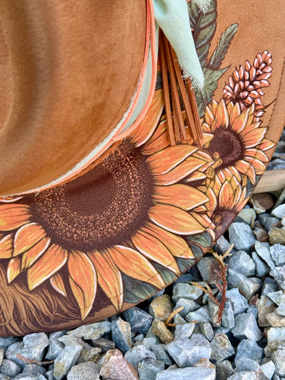 Golden Sunflower Highland Cow - EXCLUSIVE - Engraved Wide Brim Hat, Vegan Suede Fedora Hat, Laser Engraved, Cowboy Hat, Burned Fedora