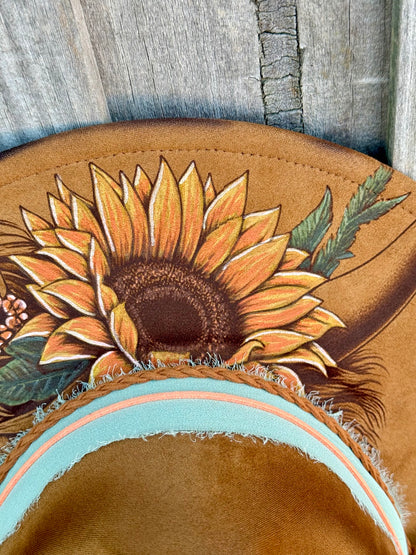 Golden Sunflower Highland Cow - EXCLUSIVE - Engraved Wide Brim Hat, Vegan Suede Fedora Hat, Laser Engraved, Cowboy Hat, Burned Fedora